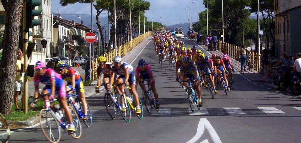 Dopo 41 anni il Giro d’Italia torna a Viareggio