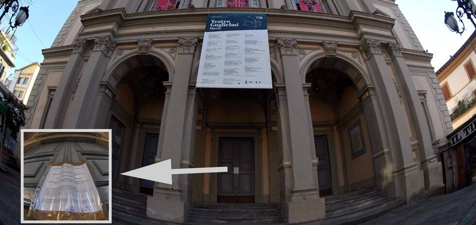 Teatro di Massa, certificato regolare: un milione speso invano