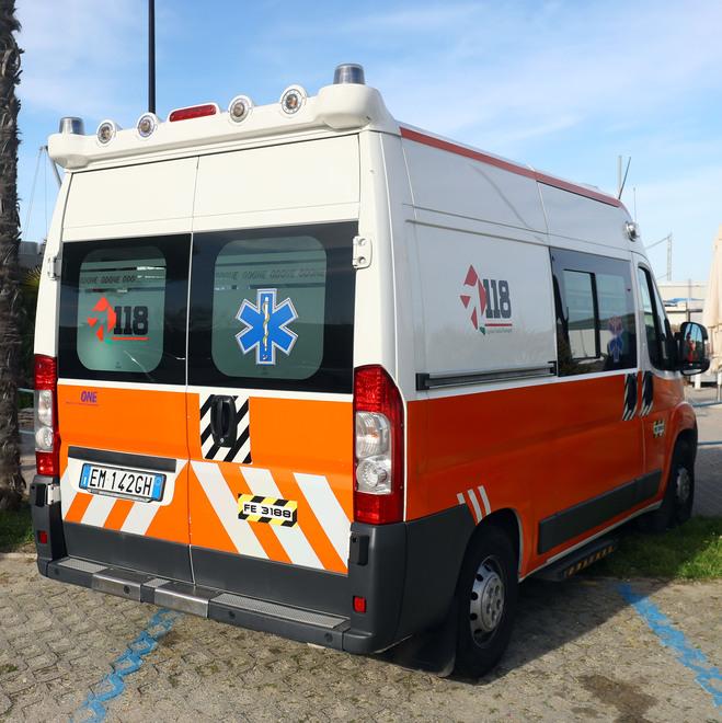 Porto Garibaldi, malati e adesso anche senza luce: «Preoccupati per i nostri vicini» 