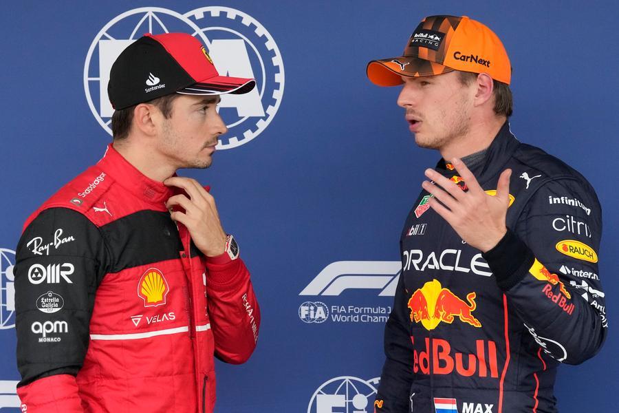 Formula 1, Verstappen in  pole col brivido. Leclerc è a 10 millesimi