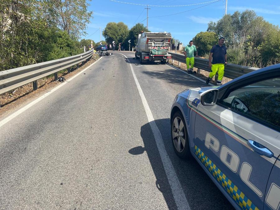 Moto contro camion sull’Orientale Sarda tra Palau e Arzachena