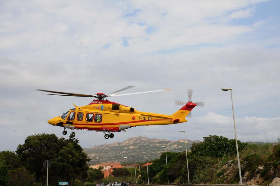 
	L&rsquo;elisoccorso si solleva in volo

