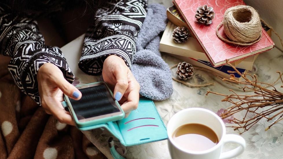 Oristano, le promette amore via social, ma è solo un costoso raggiro