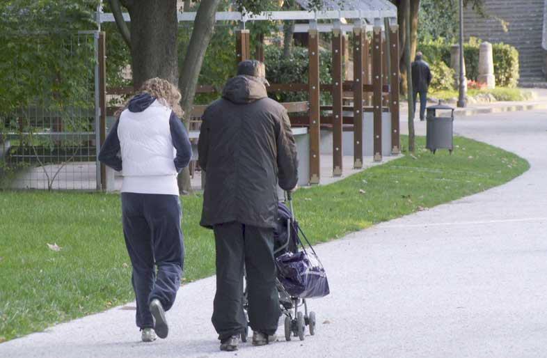 Donne e giovani famiglie: ecco i nuovi poveri a Modena