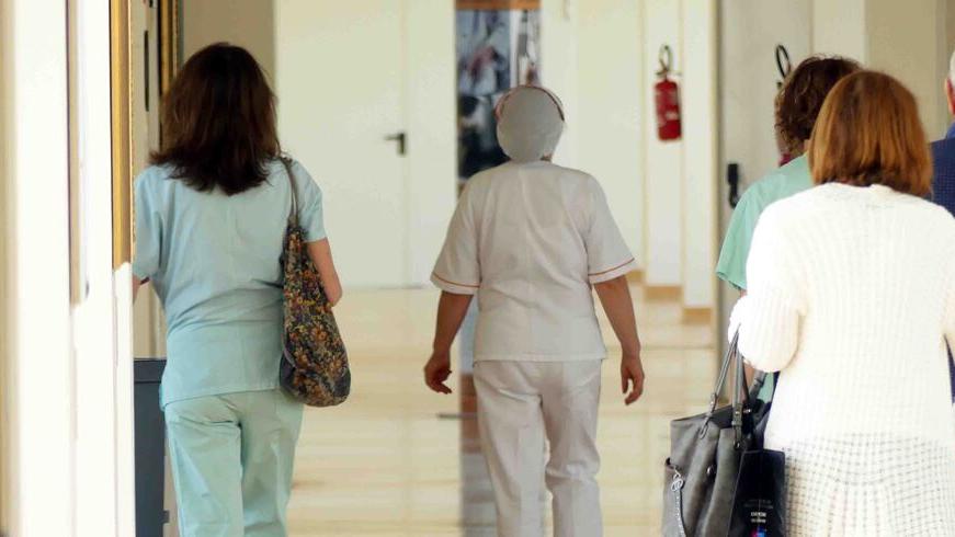 Ferrara, malato di tumore e cardiopatico ma le cure ai denti sono un’odissea