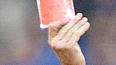 Offende l’arbitro, fermato un anno «Rosso giusto, squalifica eccessiva»