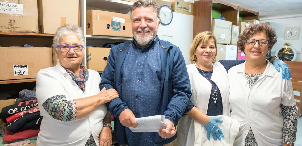 Caritas La mensa riapre Viaggio tra gli “angeli”  che aiutano gli invisibili