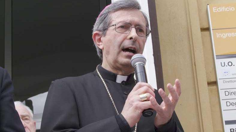 Nessuna reazione dall’Arcivescovado un silenzio sacrale