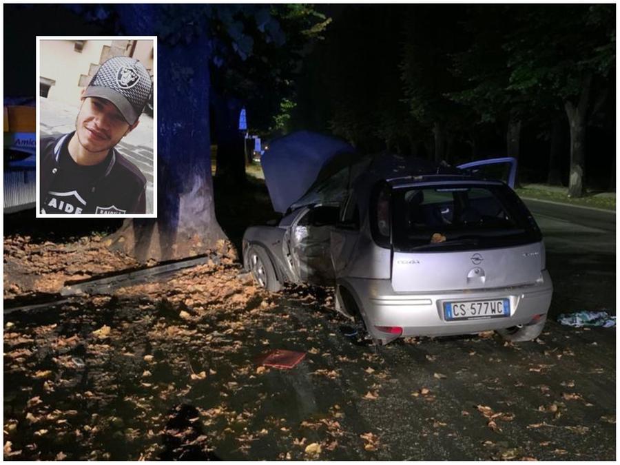 Finisce in auto contro un albero: morto un ragazzo di 21 anni - Il Tirreno