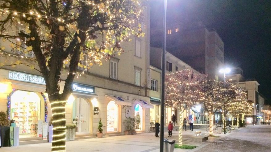 Cecina, sarà un Natale più equilibrato per risparmiare sulle luci