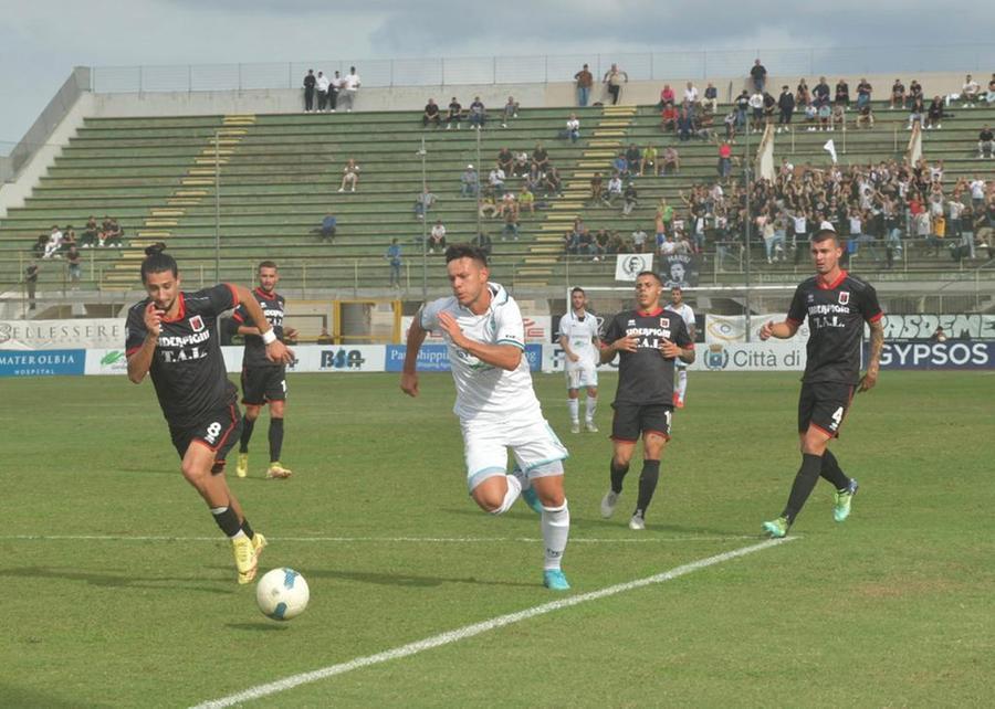 L’Olbia cade in casa: 1-2 contro il Fiorenzuola