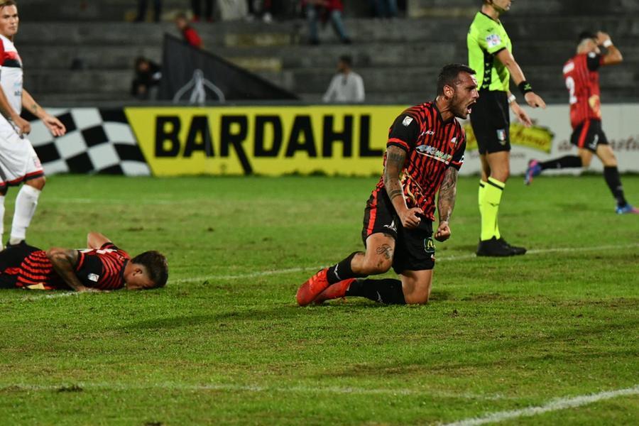 Fra Lucchese e Torres poche emozioni e nessun gol