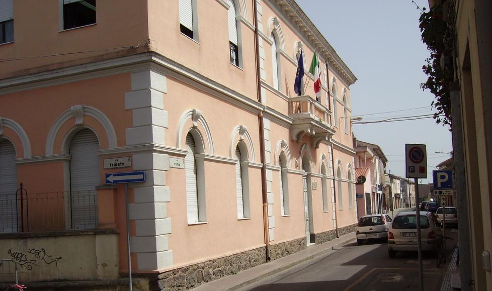 Le elementari del paese erano finalmente riuscite ad avere il servizio mensa col concorso del Comune e di altre istituzioni