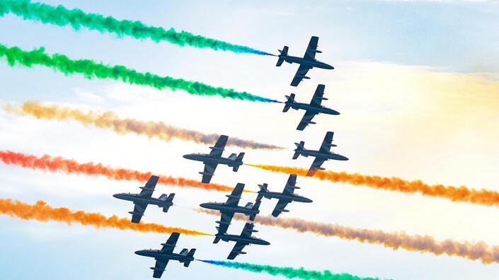 In 60mila per gli assi del volo. Spettacolo dei top gun azzurri