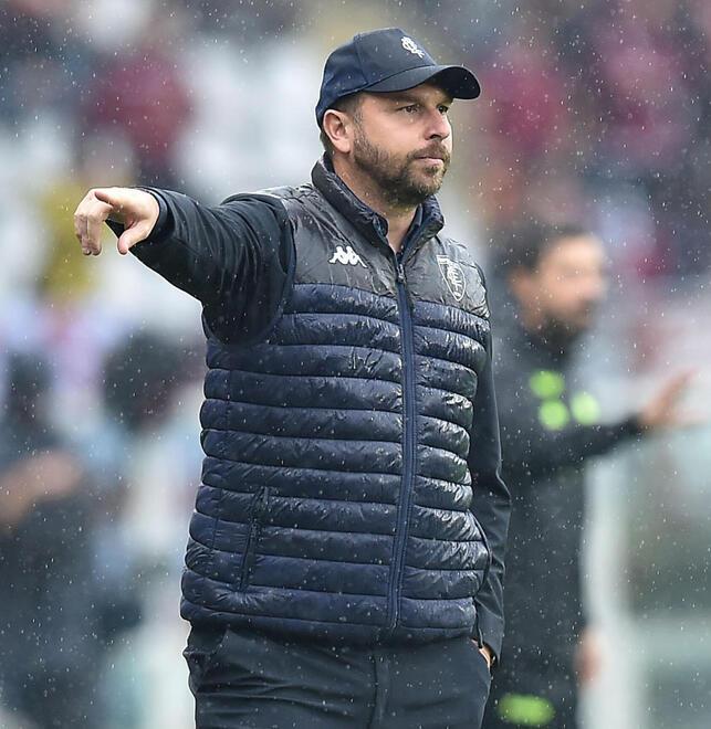 Il tecnico Paolo Zanetti durante la partita