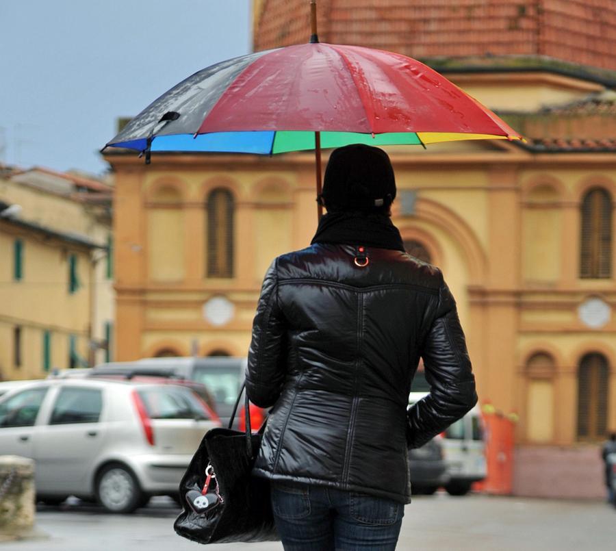 Maltempo in Toscana, esteso codice giallo per temporali fino alle 17