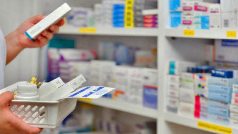 Nurofen, Augmentin, Zitromax: la lista dei medicinali introvabili. Perché succede e le alternative