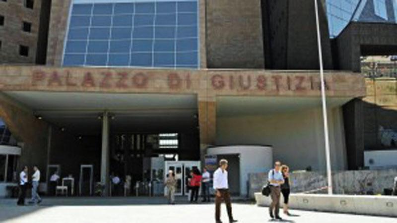 Il tribunale di Firenze (foto archivio)