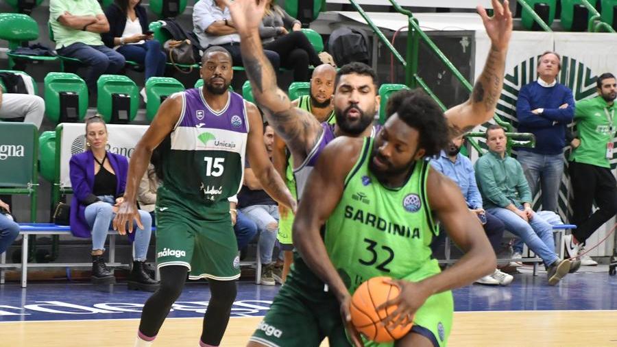 Chinanu Onuaku da impazzire, la Dinamo vota... grande centro