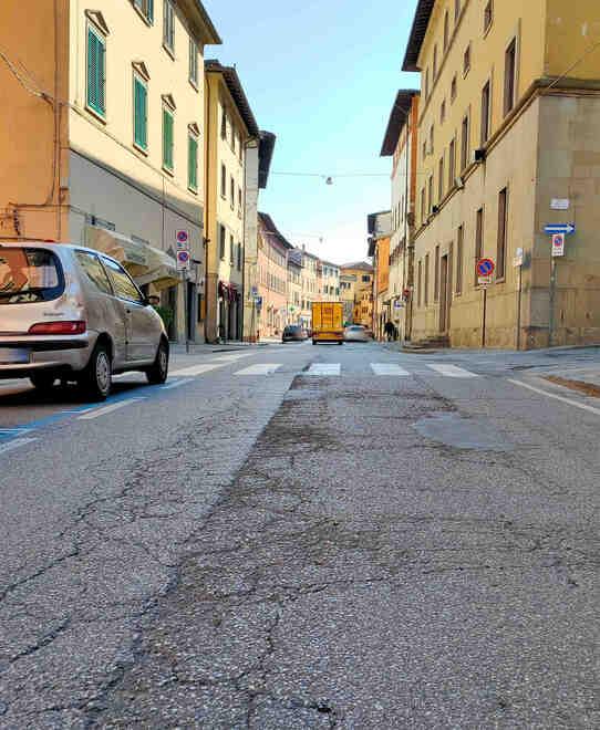 Chiusa tre giorni via Pacini