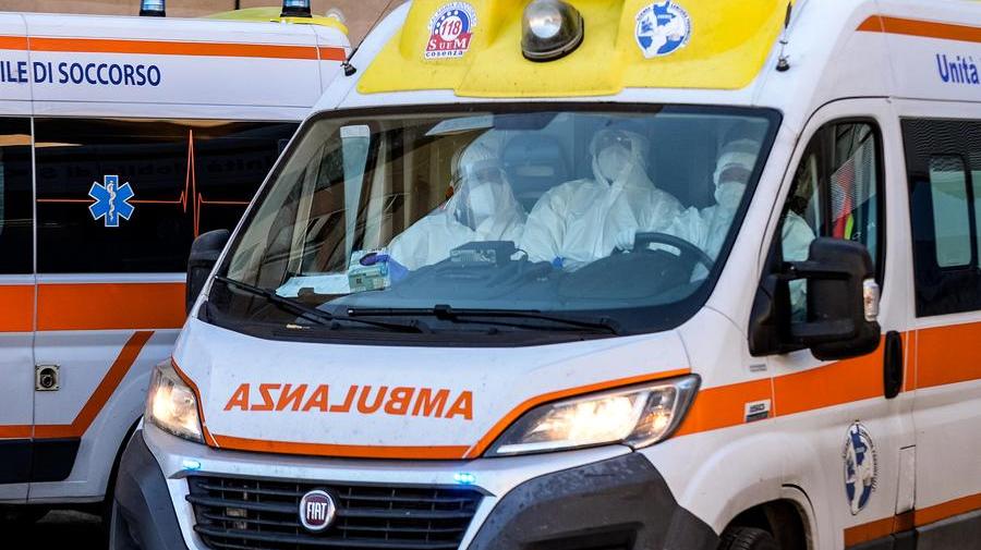 Covid, il virus frena con 351 guarigioni