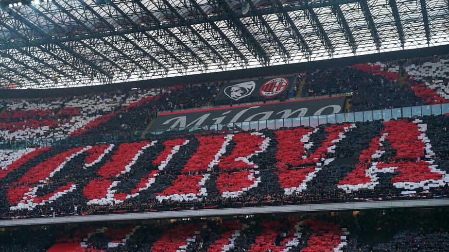 Con il sole o con la pioggia, dopo il Covid il calcio si torna a vedere sugli spalti