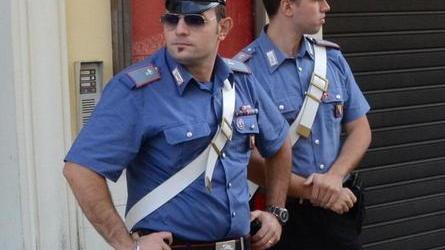 Fuga dal negozio con il tablet sotto la maglietta: arrestato