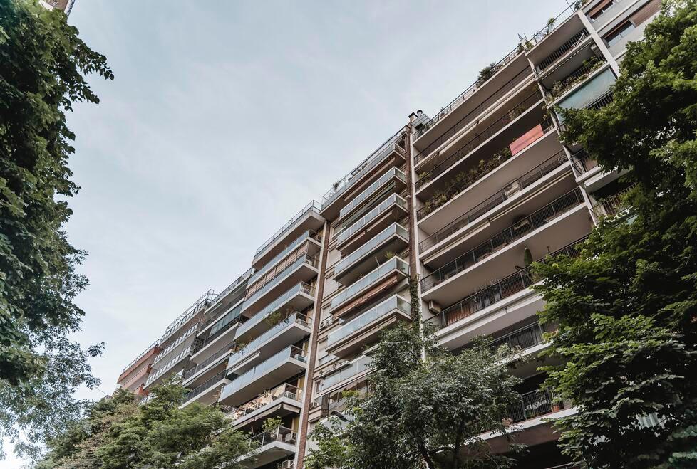 Un condominio (foto it.free-pik.com)