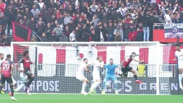 L’immagine del primo gol di Mattia Viti con i professionisti