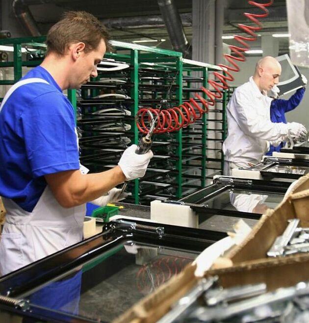 Caro energia: il 26% delle Pmi  pensa di ridurre l’orario di lavoro
