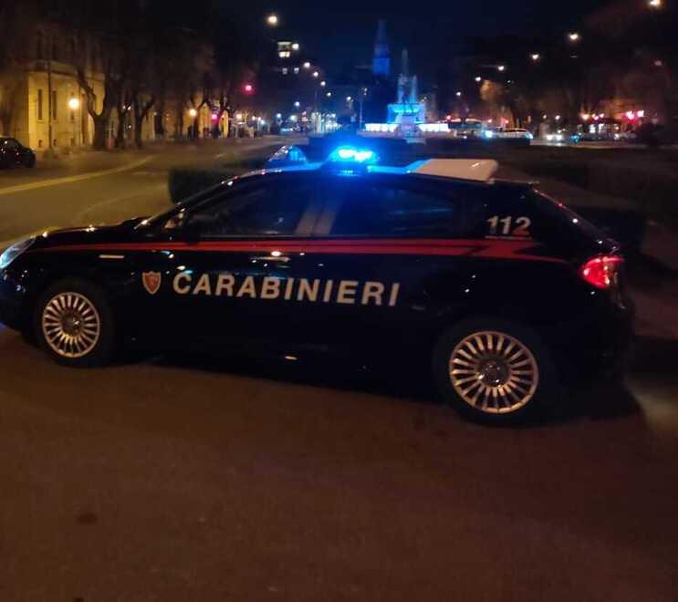 Modena Tentato furto a un parrucchiere Arrestato 25enne e un denunciato 