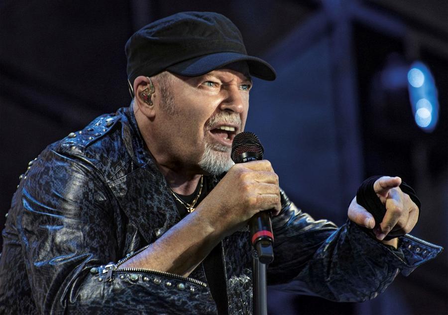 Vasco torna al cinema con Vasco Live Roma Circo Massimo in attesa del tour negli stadi di giugno
