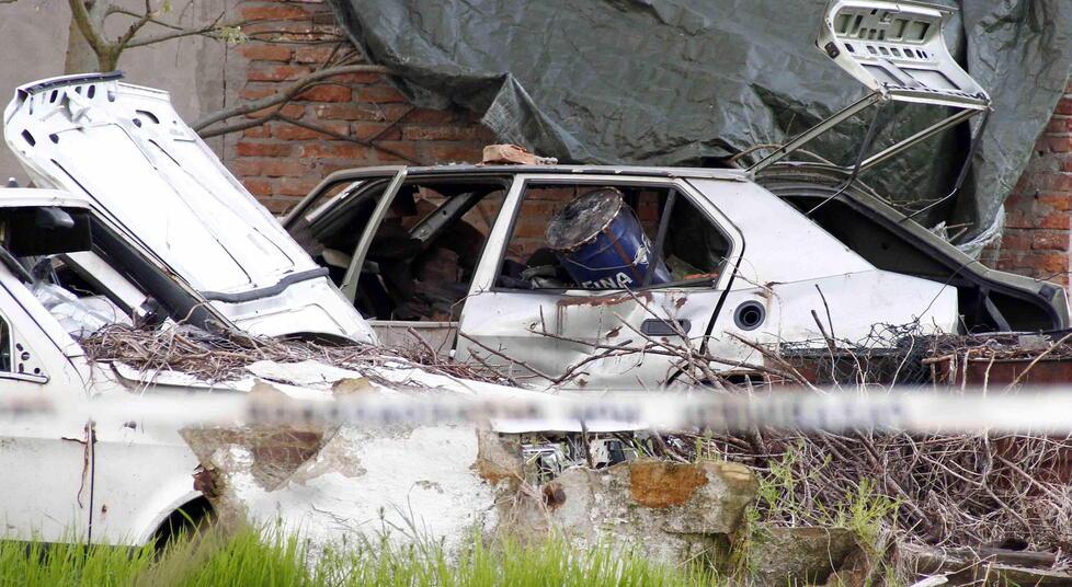 Discarica di veicoli a Monterappoli; denunciato l’autore degli abbandoni