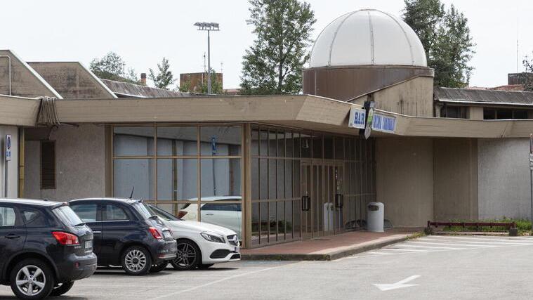 Il Comune investe sulla piscina; pronti 250.000 euro per le utenze
