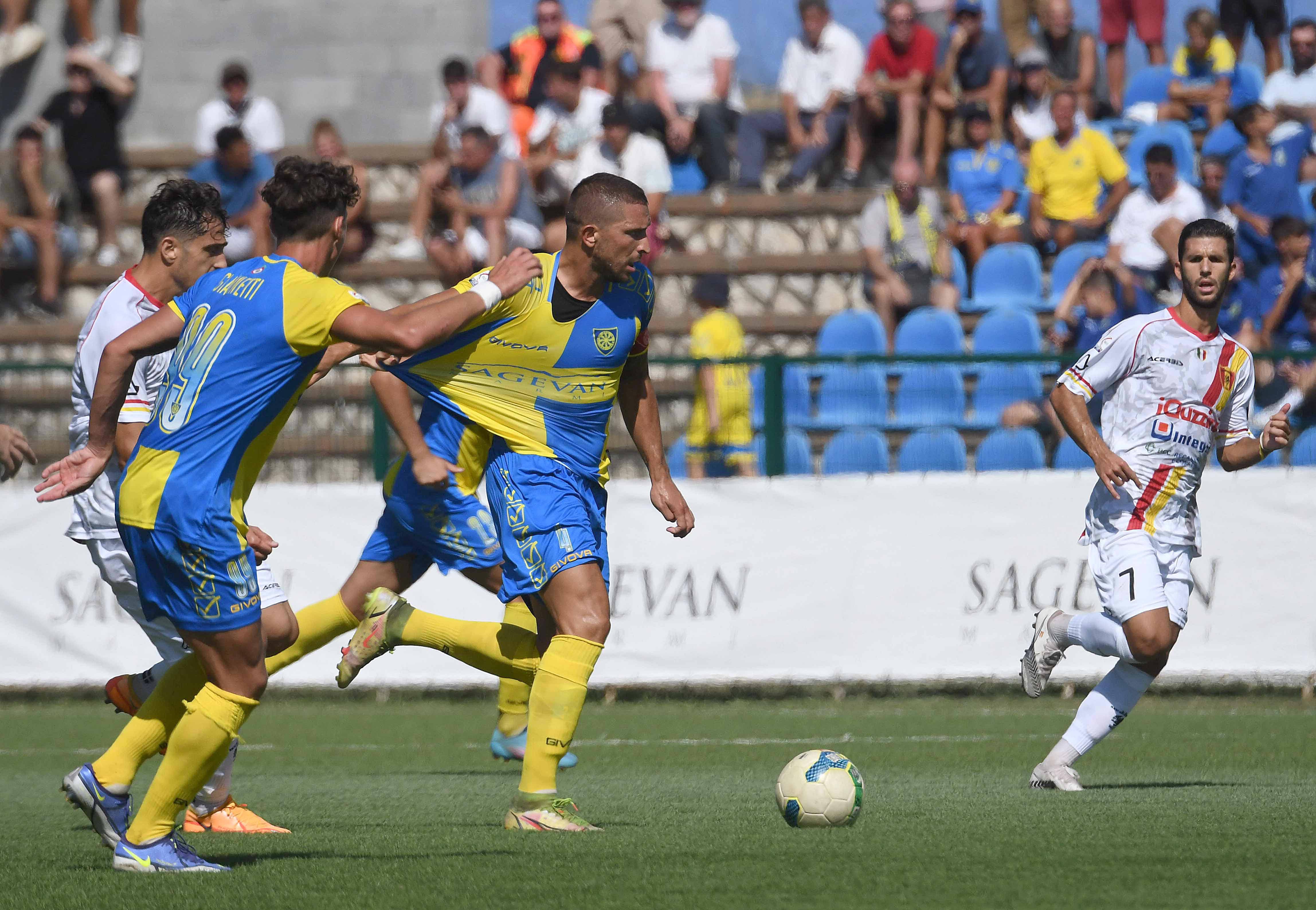 Della Latta e Giannetti per spingere gli azzurri