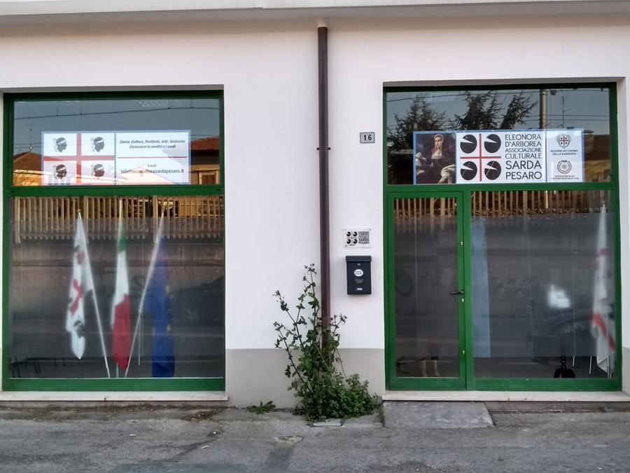 L’Associazione Culturale Sarda Eleonora d’Arborea lancia la raccolta fondi per le Marche