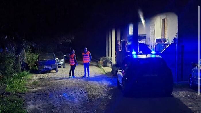 Arezzo, uccide la madre dopo una lite e poi chiama i carabinieri