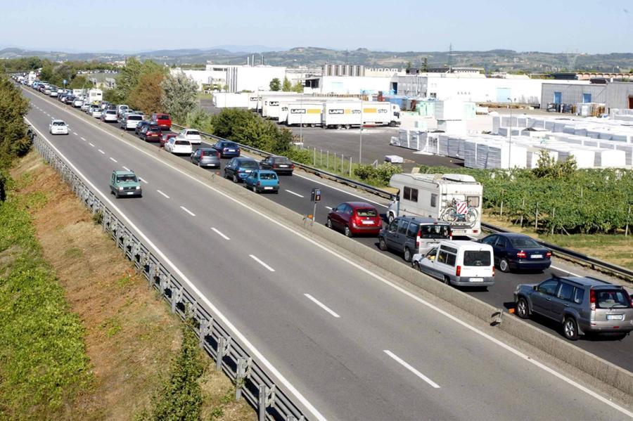 Lavori sulla Fi-Pi-Li: modifiche al transito dei Tir a Empoli. Ecco il programma