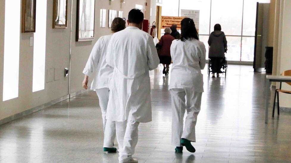 Ferrara, tramonta il fascino di E.R.: gli studenti di Medicina snobbano Emergenza