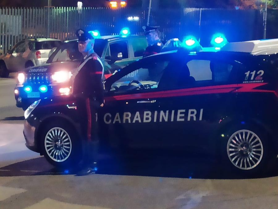 Rissa con accoltellamento a Cagliari, due feriti