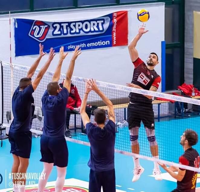 Invictavolley sfida  Livorno