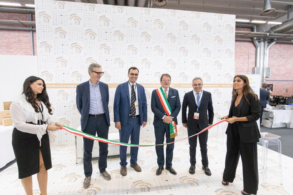 Modena, &nbsp;finisce col botto Champagne Experience 