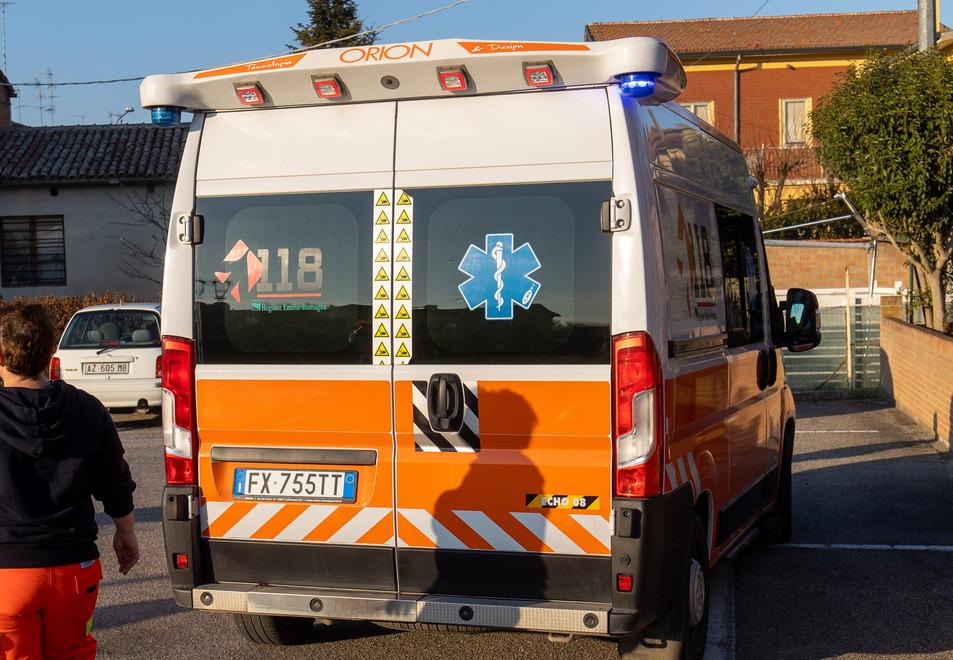 Marano. Due ciclisti feriti in un incidente lungo la Fondovalle 