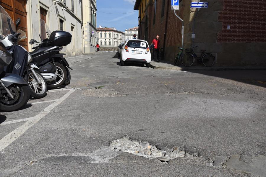 Strade, buche e marciapiedi: stanziati 1,2 milioni di euro