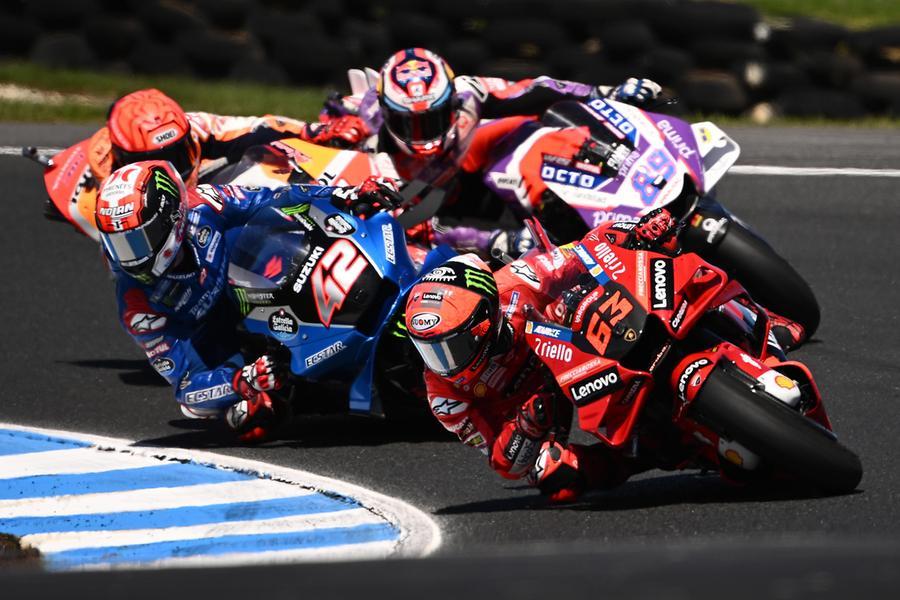 Bagnaia tredici anni dopo Rossi: terzo in Australia è quasi iridato
