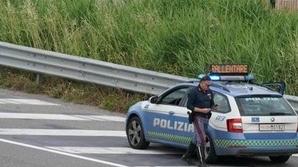 Sbarra finisce sulla strada, in Fi-Pi-Li almeno venti auto con i copertoni bucati
