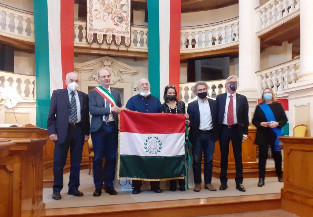 «Aveva saggezza e umanità incredibili». Gli amici e il sindaco uniti nel ricordo di William