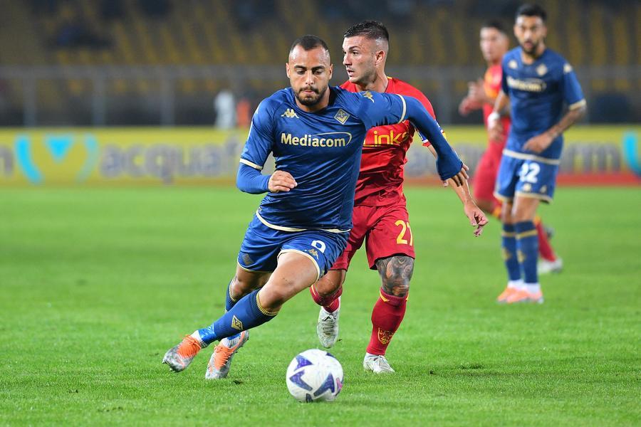 Il Lecce detta la sua legge: Ceesay castiga i viola