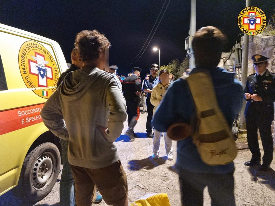 Due ventenni di Sassari si perdono nella Valle dei Ciclamini: rintracciati dal Soccorso Alpino