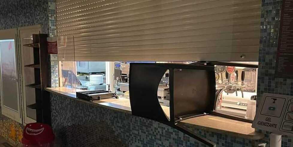 Una veranda forzata di un bagno